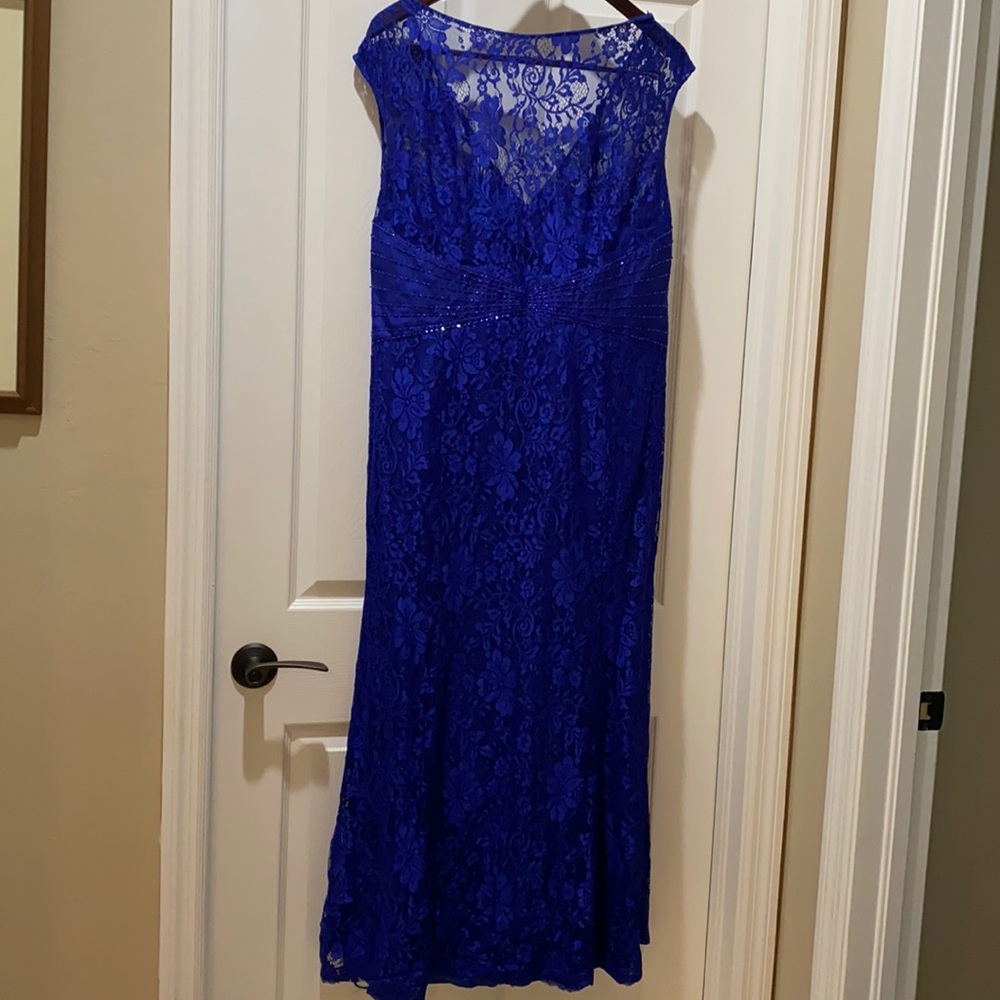 Elegant mother of the bride/groom long dress